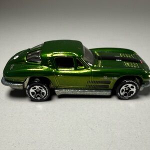 1979 Hot Wheels Metallic Green Corvette Stingray Die-Cast 1:64